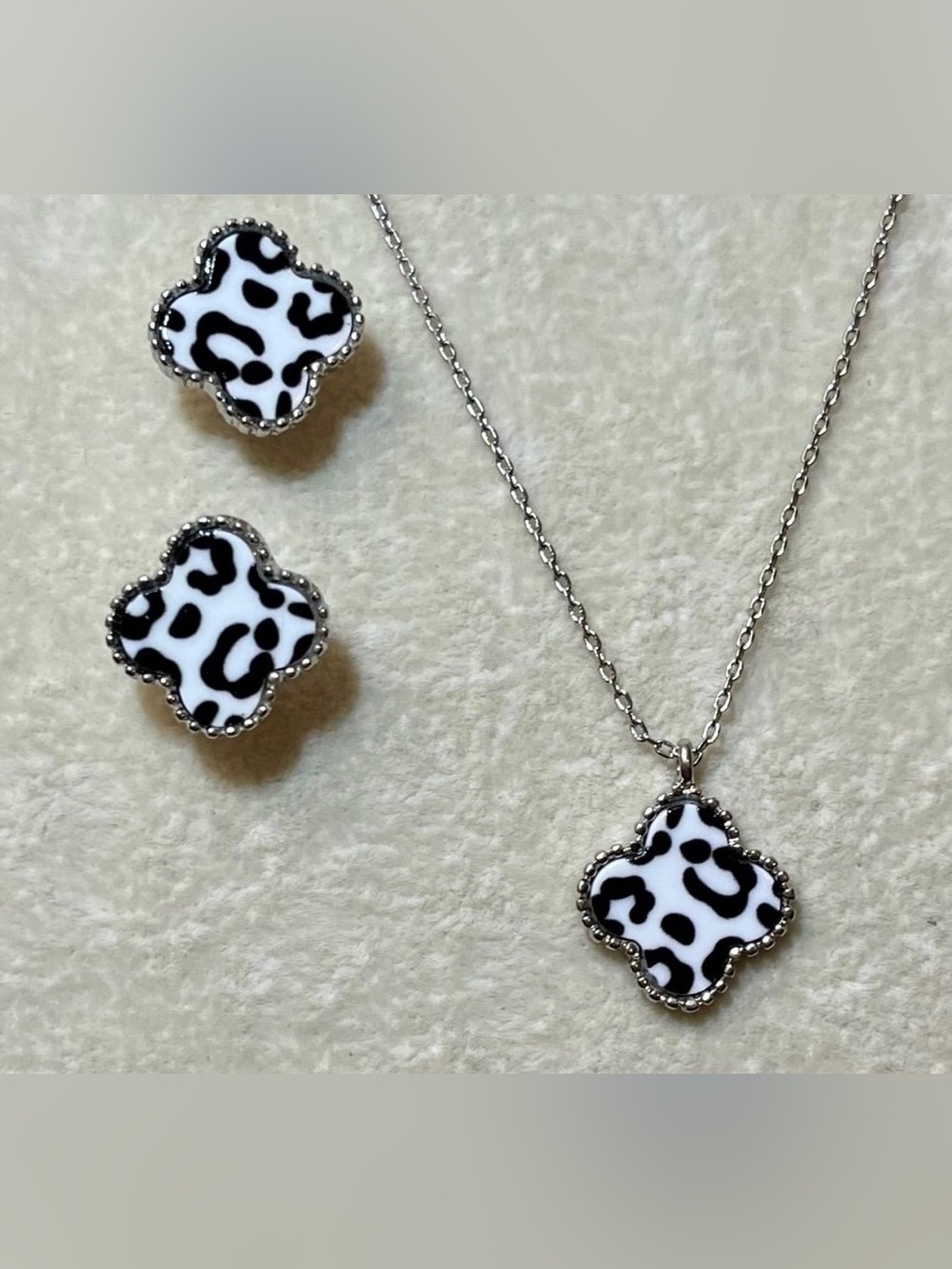 Park Lane Lana Black & White Leopard Clover Necklace & Studs